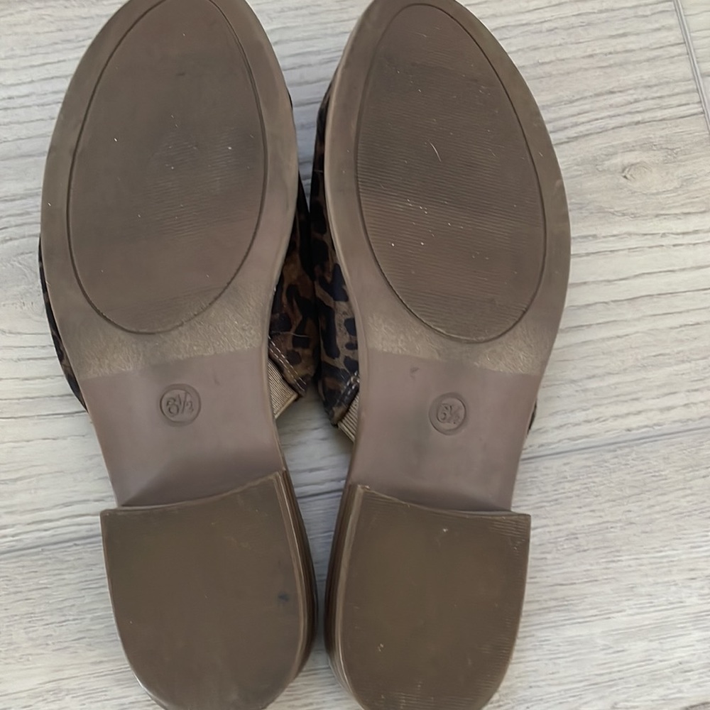 Universal Thread Mules - Picture 3 of 3